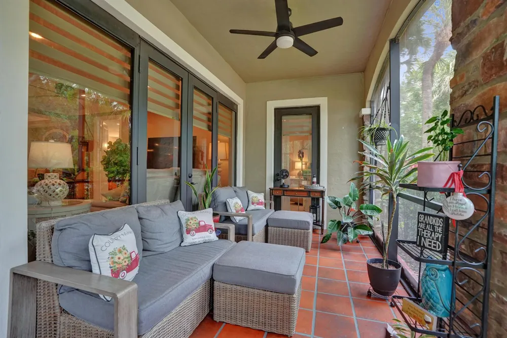 7570 Old Thyme Court #9C Parkland, FL 33076
