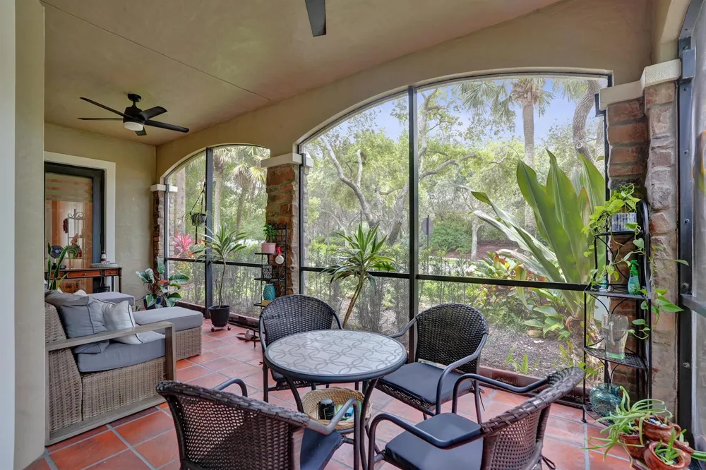 7570 Old Thyme Court #9C Parkland, FL 33076