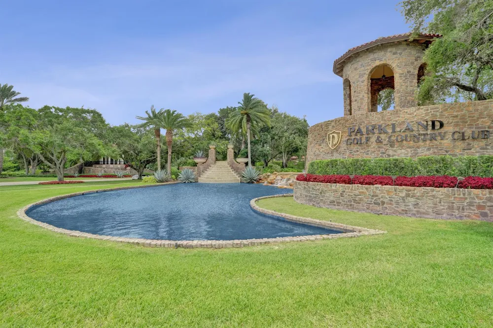 7570 Old Thyme Court #9C Parkland, FL 33076