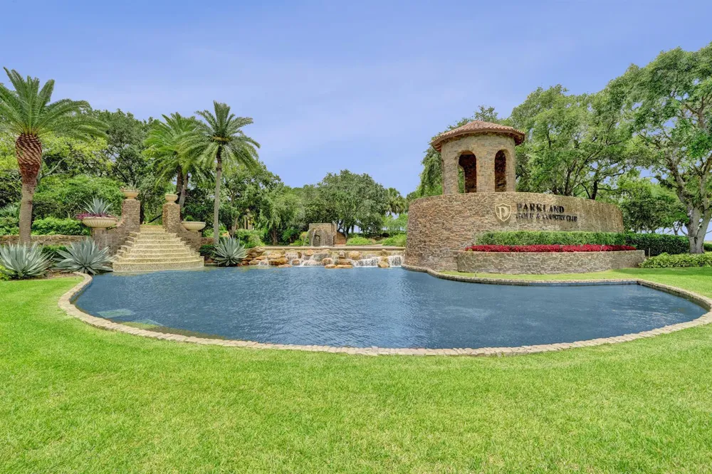 7570 Old Thyme Court #9C Parkland, FL 33076