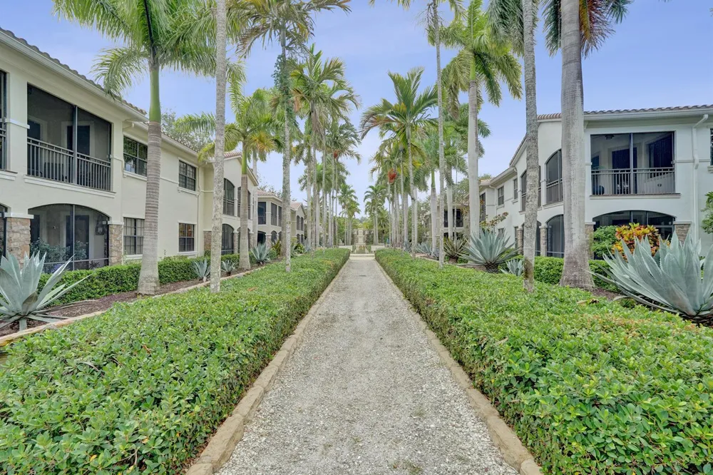 7570 Old Thyme Court #9C Parkland, FL 33076