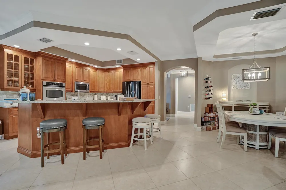 7570 Old Thyme Court #9C Parkland, FL 33076