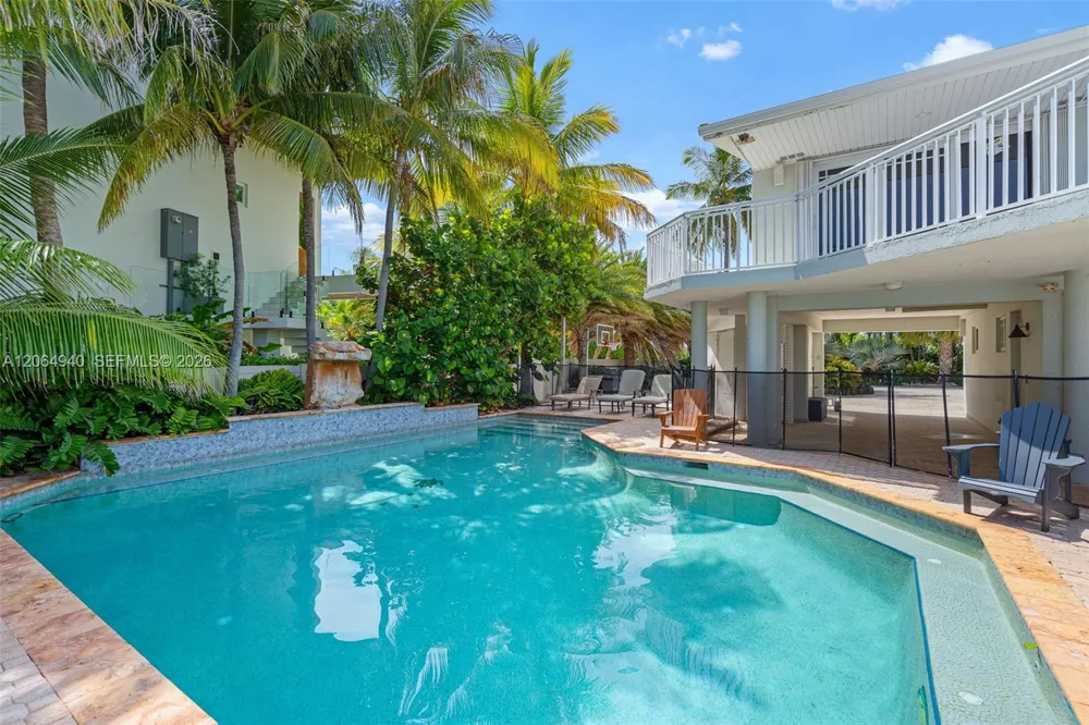 74049 Overseas Hwy Islamorada, FL 33036