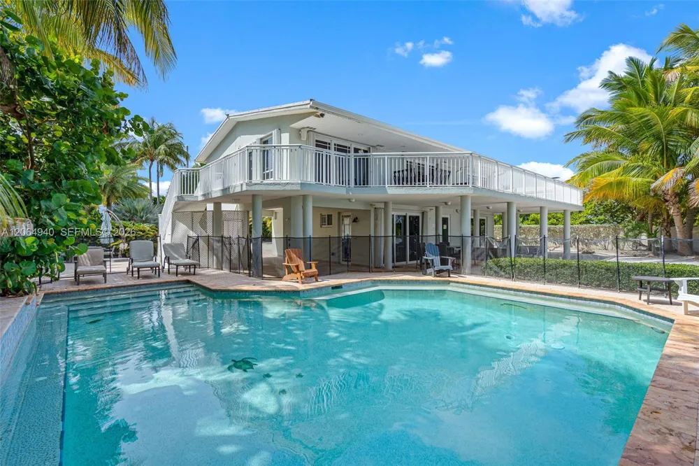 74049 Overseas Hwy Islamorada, FL 33036