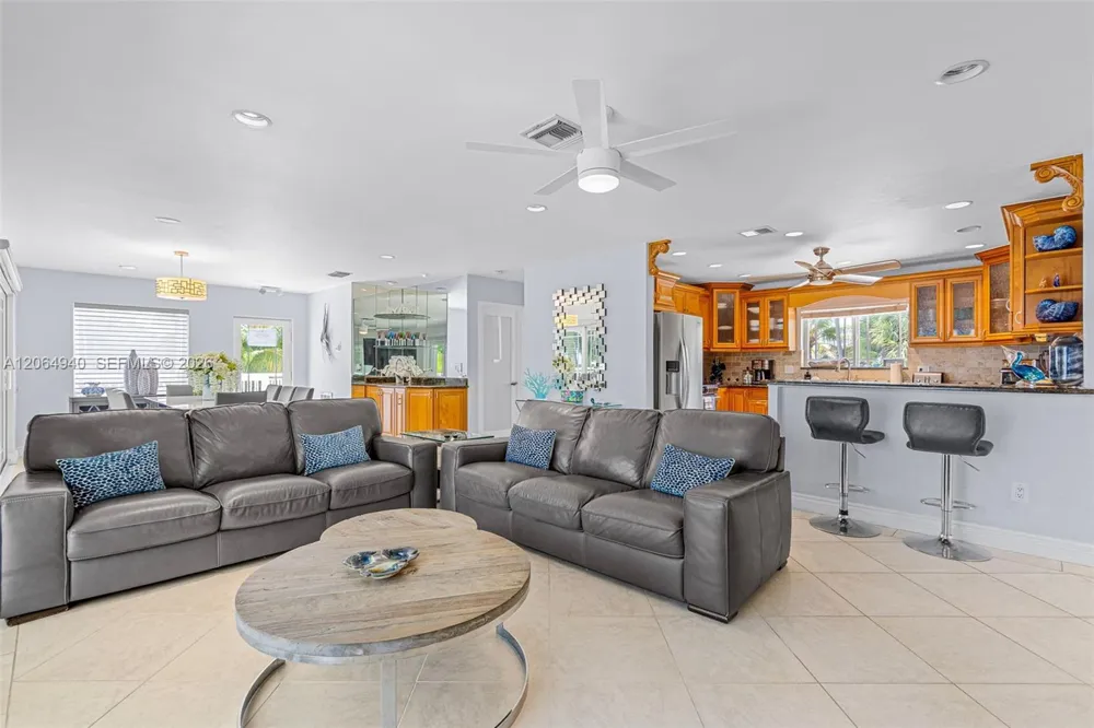 74049 Overseas Hwy Islamorada, FL 33036