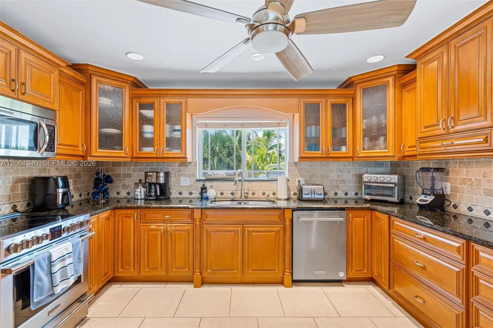 74049 Overseas Hwy Islamorada, FL 33036