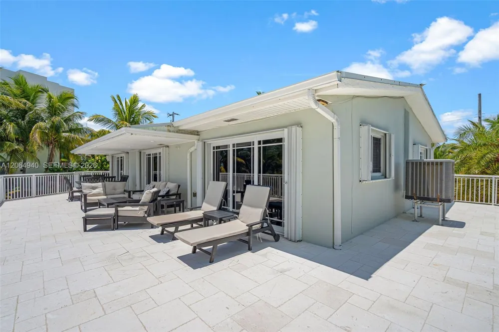74049 Overseas Hwy Islamorada, FL 33036