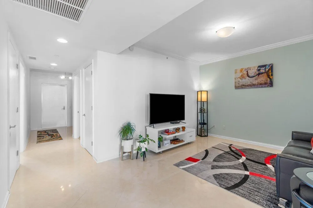 2650 Lake Shore Drive #1906 Riviera Beach, FL 33404
