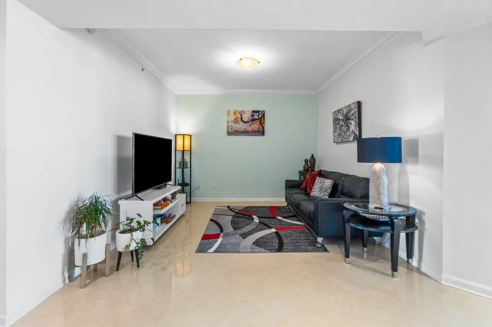 2650 Lake Shore Drive #1906 Riviera Beach, FL 33404