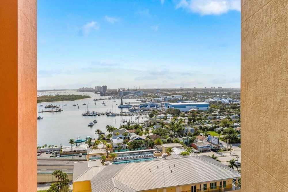 2650 Lake Shore Drive #1906 Riviera Beach, FL 33404