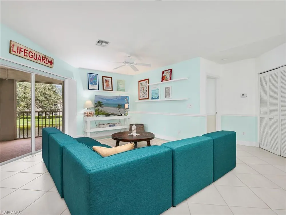 1100 Diamond Circle #1104 Naples, FL 34110