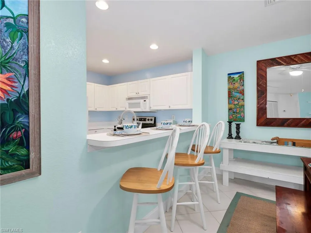 1100 Diamond Circle #1104 Naples, FL 34110