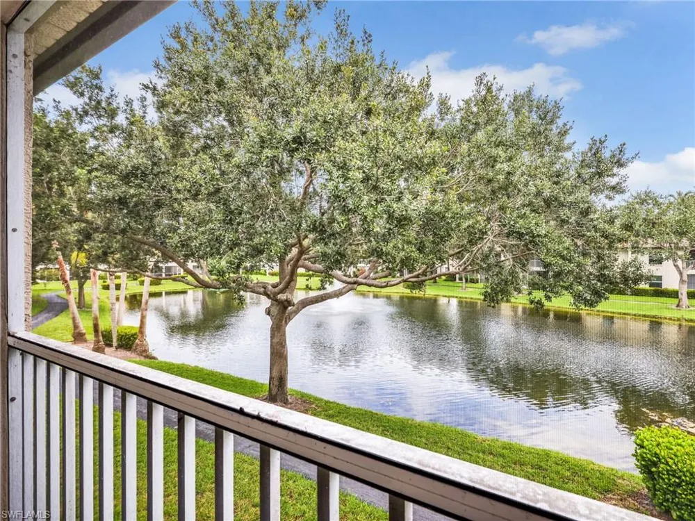 1100 Diamond Circle #1104 Naples, FL 34110