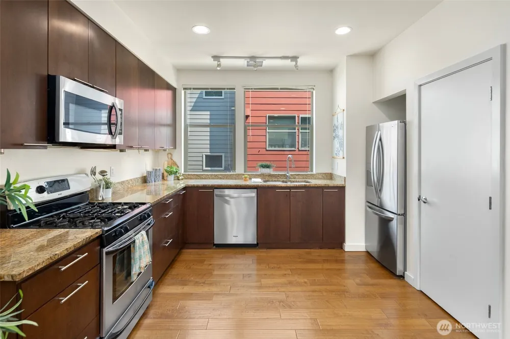 1232 Northgate Way Seattle, WA 98133