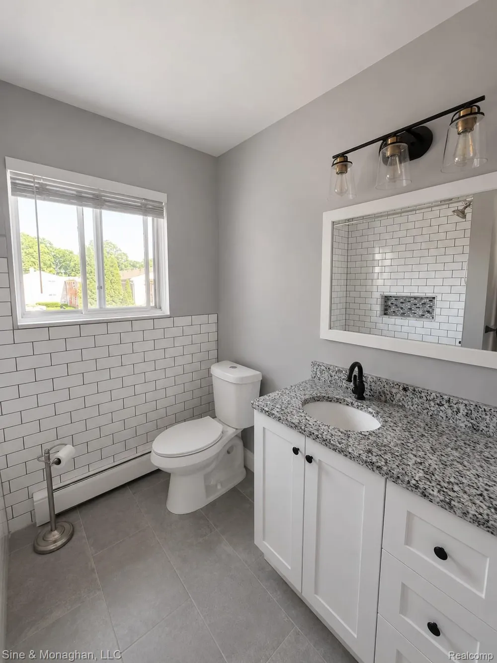 433 Miller Avenue #203 Rochester City, MI 48307