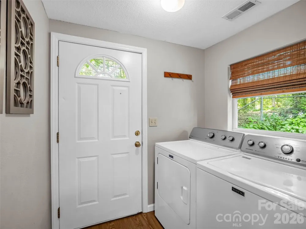 239 Havnaers Point Lake Lure, NC 28746