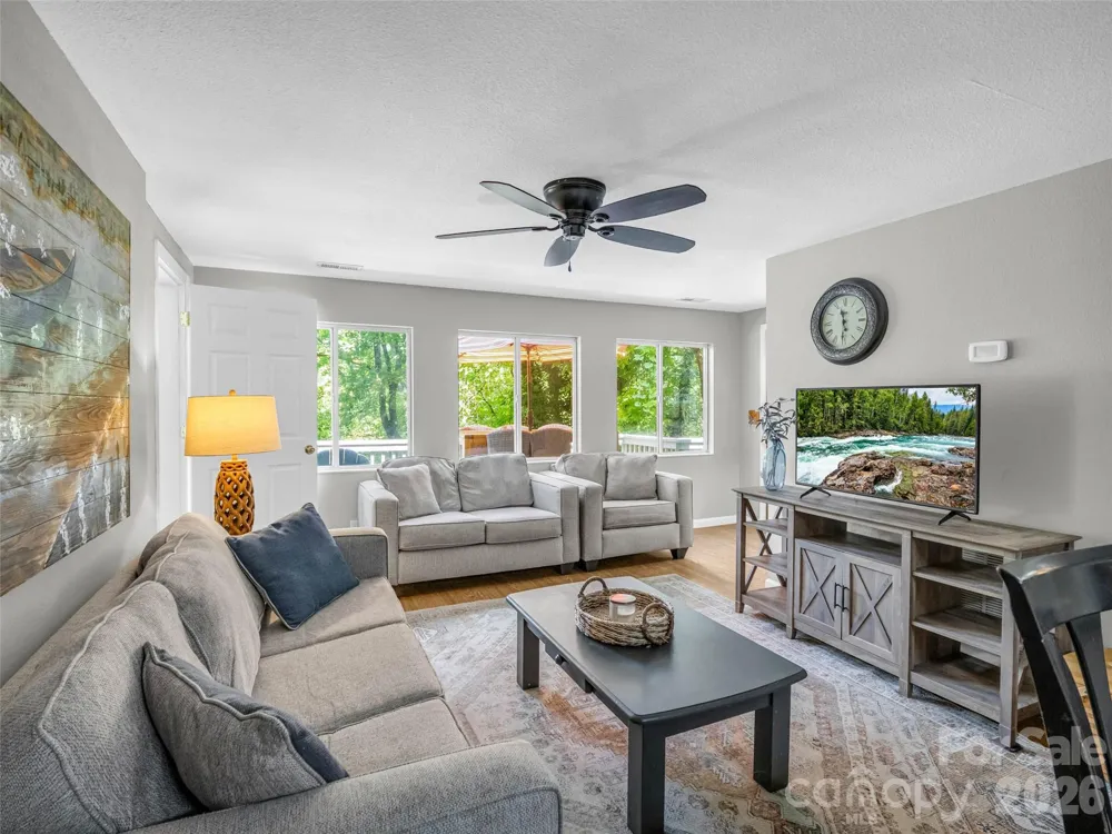 239 Havnaers Point Lake Lure, NC 28746
