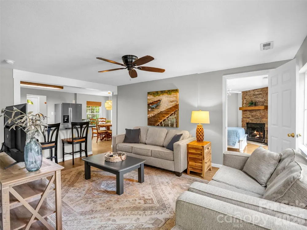 239 Havnaers Point Lake Lure, NC 28746