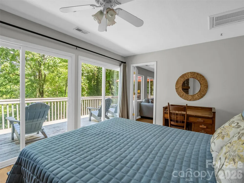 239 Havnaers Point Lake Lure, NC 28746
