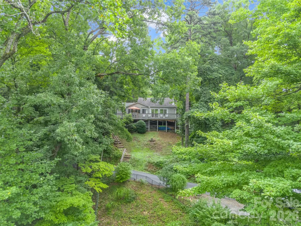 239 Havnaers Point Lake Lure, NC 28746
