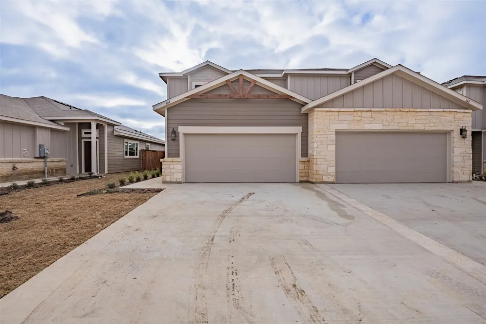 644 Wheatfield Drive Venus, TX 76084