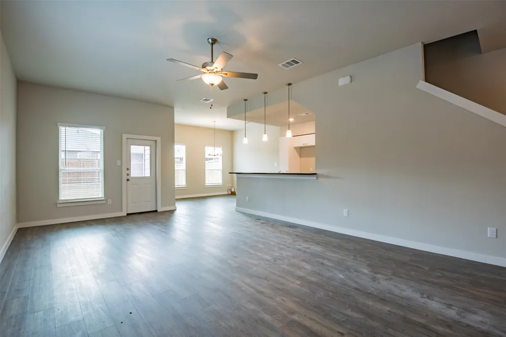 644 Wheatfield Drive Venus, TX 76084
