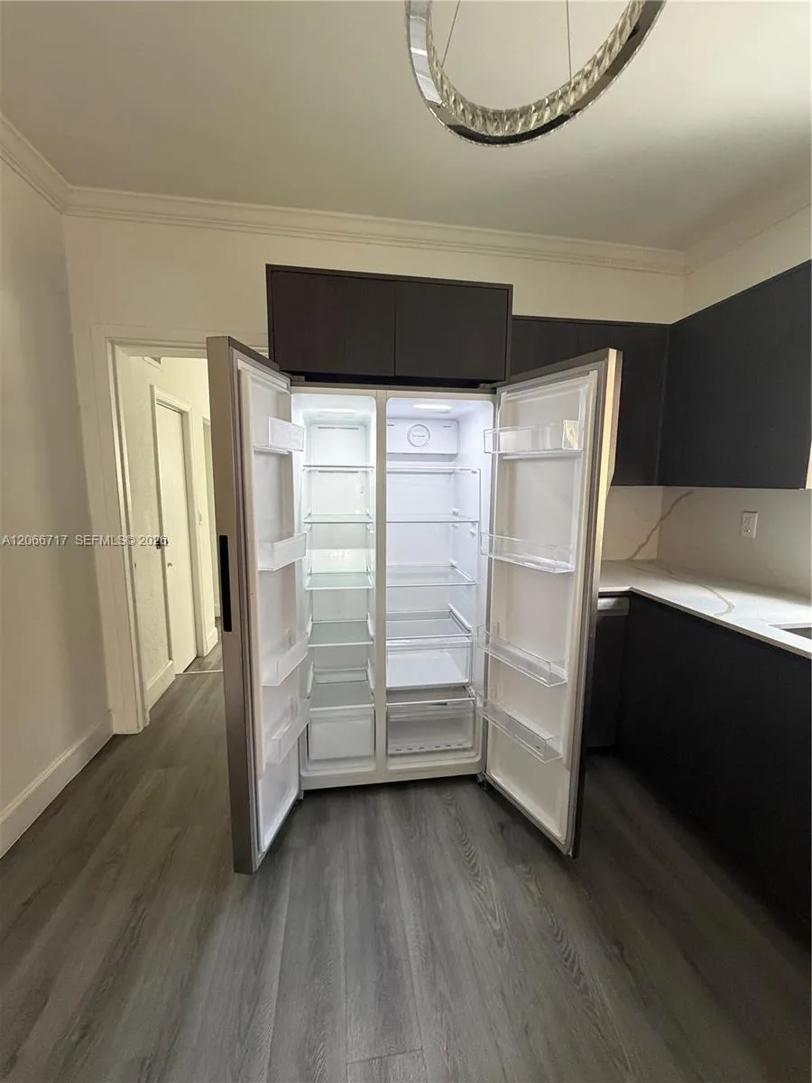 328 SW 15th Ave #- Miami, FL 33135