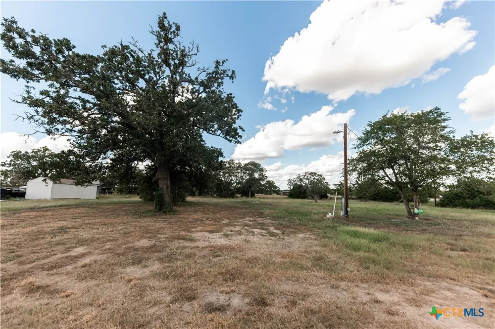 113 Hannah Road #A Smithville, TX 78957