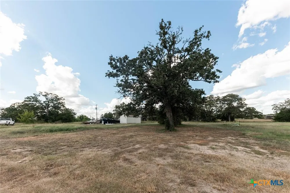 113 Hannah Road #A Smithville, TX 78957