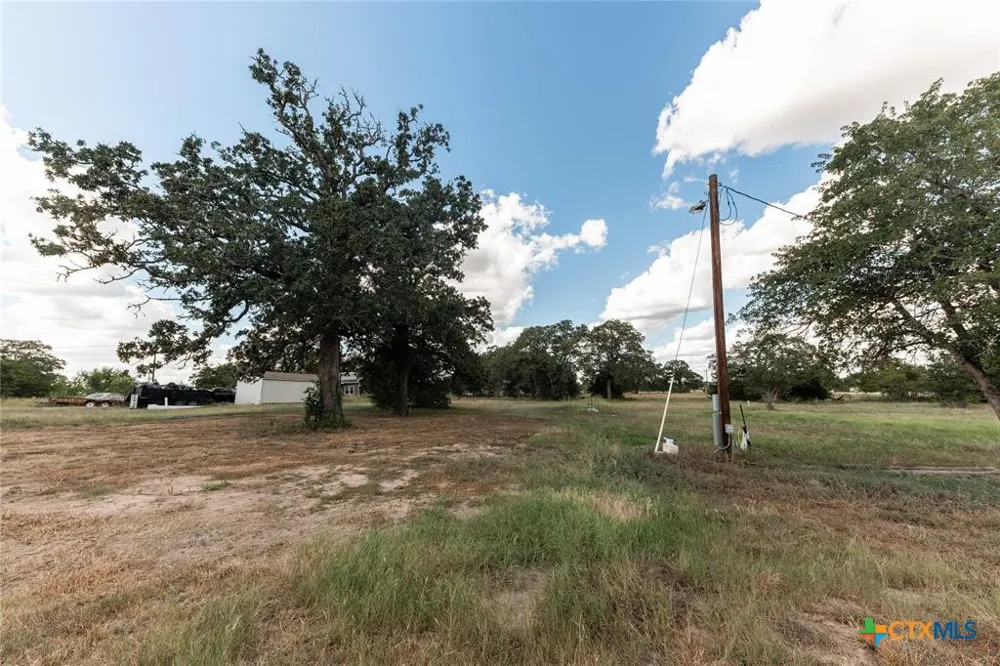 113 Hannah Road #A Smithville, TX 78957