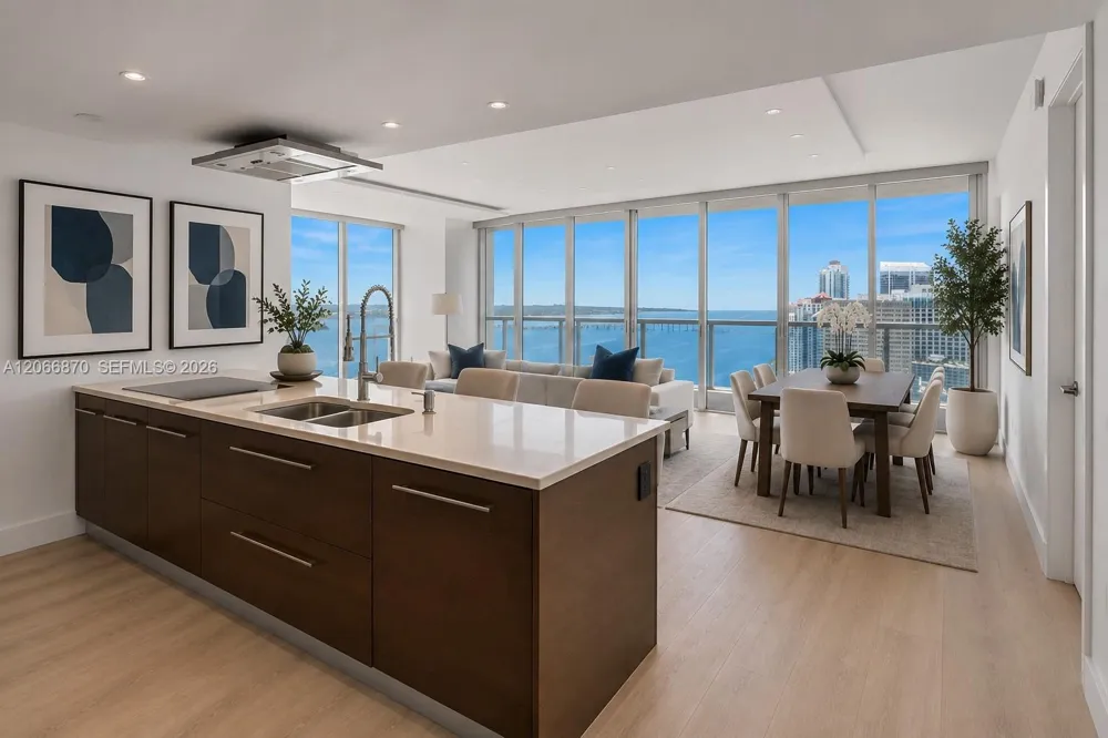 495 Brickell Ave #3601 Miami, FL 33131