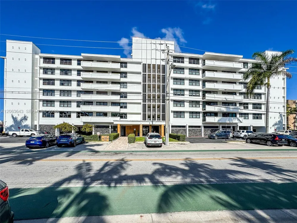 10101 E Bay Harbor Dr #404 Bay Harbor Islands, FL 33154