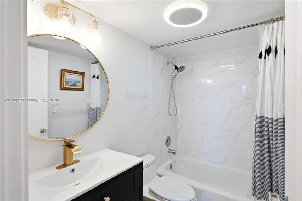 199 Ocean Lane Dr #1207 Key Biscayne, FL 33149