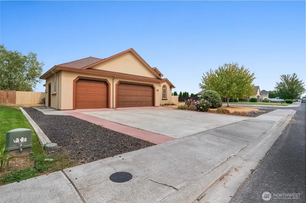 333 Crestview Moses Lake, WA 98837