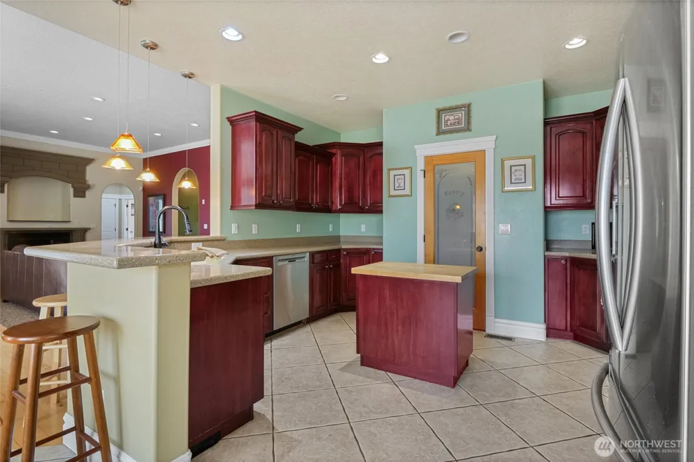 333 Crestview Moses Lake, WA 98837