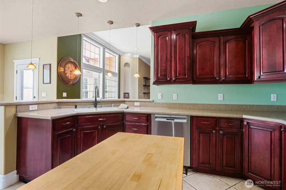 333 Crestview Moses Lake, WA 98837