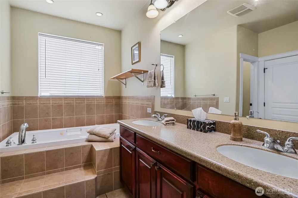 333 Crestview Moses Lake, WA 98837