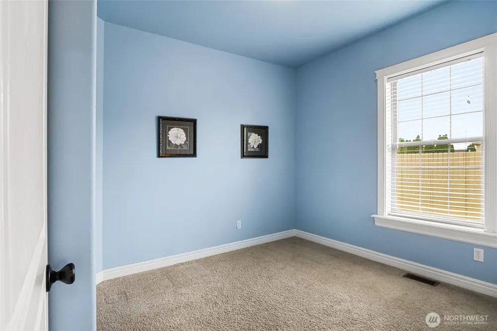 333 Crestview Moses Lake, WA 98837