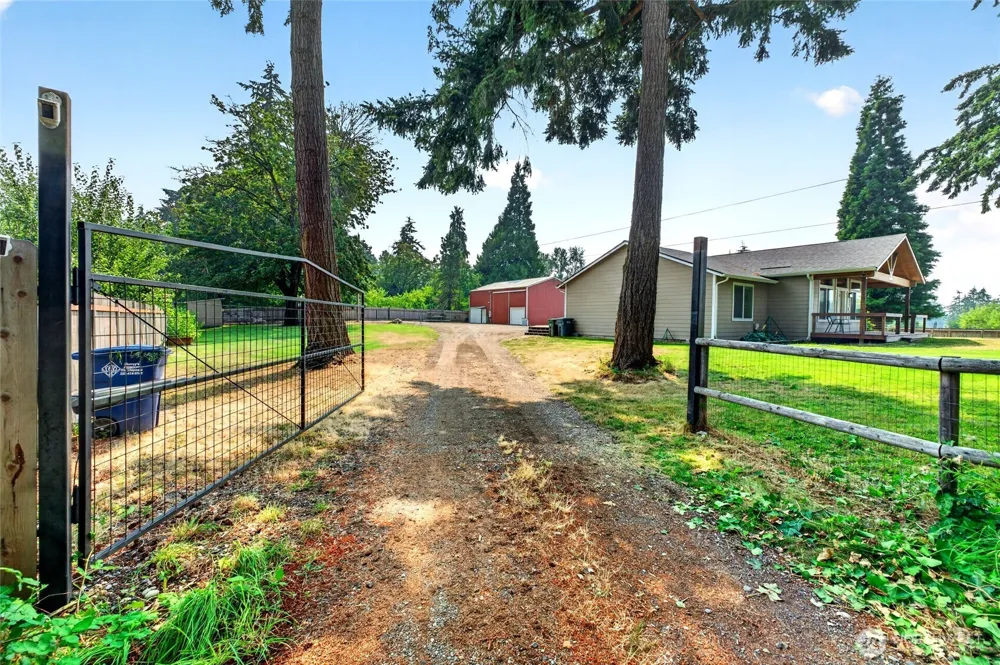 10516 36th Street E Edgewood, WA 98372