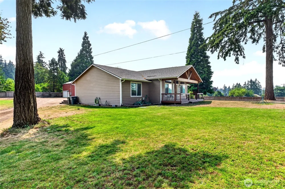 10516 36th Street E Edgewood, WA 98372