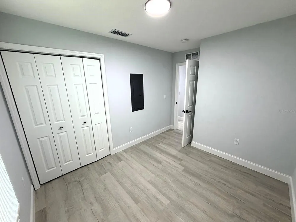 445 NW 10TH AVENUE Webster, FL 33597