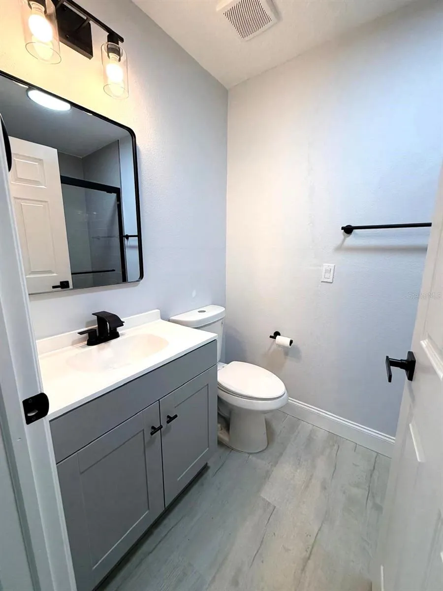 445 NW 10TH AVENUE Webster, FL 33597