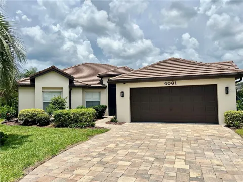 4061 KING TARPON DRIVE