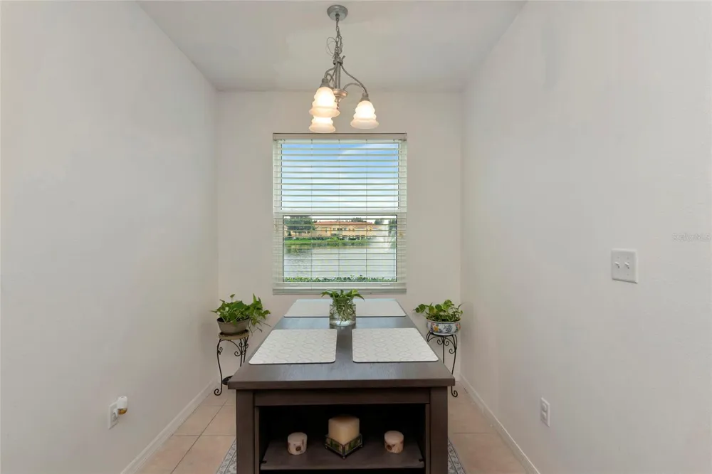 3426 PARKRIDGE CIRCLE #34-105 Sarasota, FL 34243
