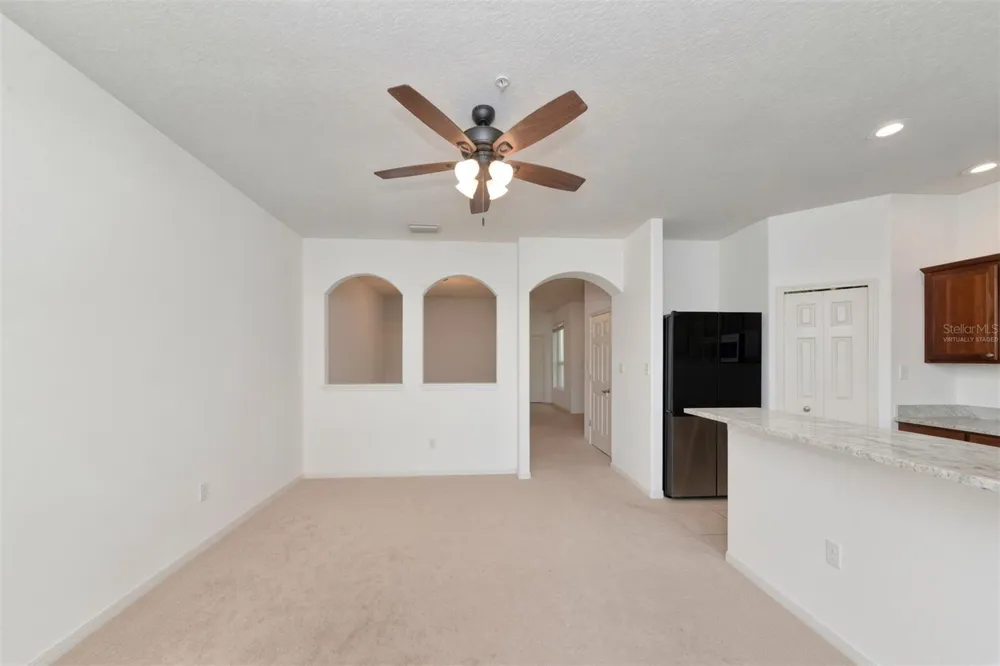 3426 PARKRIDGE CIRCLE #34-105 Sarasota, FL 34243