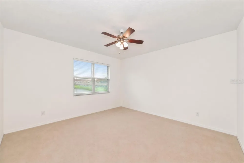 3426 PARKRIDGE CIRCLE #34-105 Sarasota, FL 34243