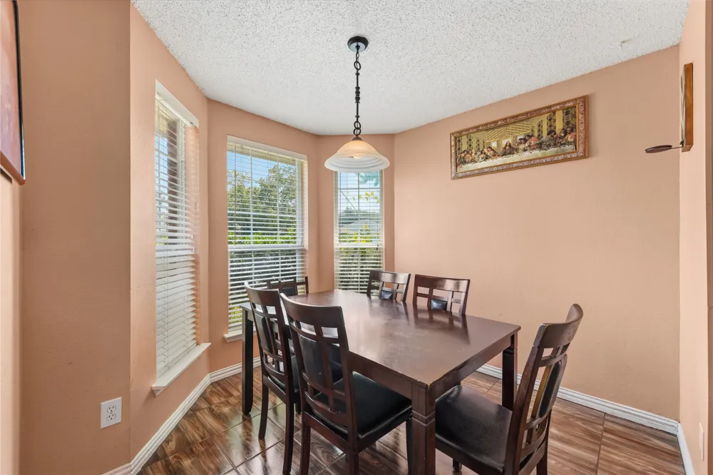 2733 Spring Rain Drive Mesquite, TX 75181