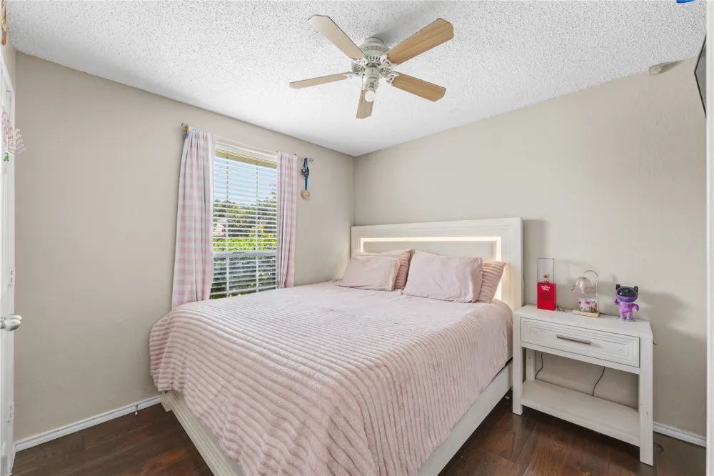 2733 Spring Rain Drive Mesquite, TX 75181