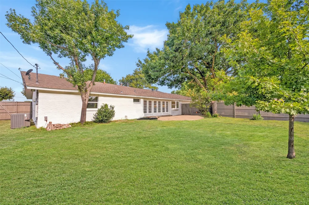 11864 Cold Harbor Lane Dallas, TX 75244