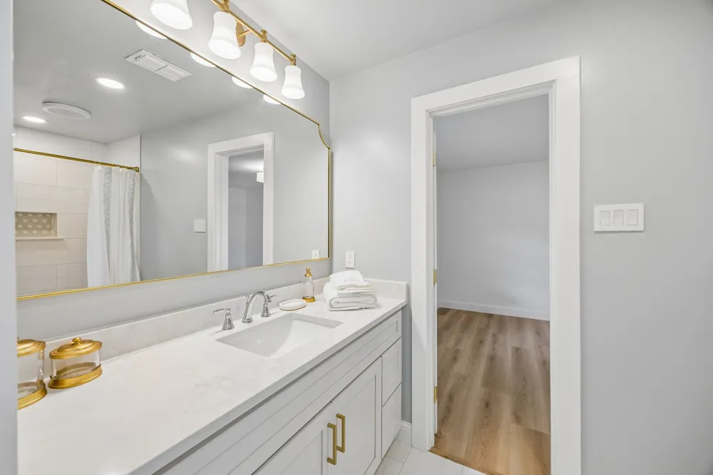 11864 Cold Harbor Lane Dallas, TX 75244
